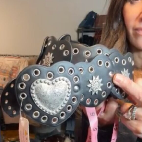 MOMS BELT - Picture 1 of 1